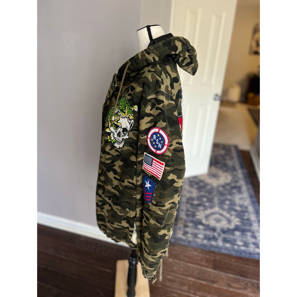 Reason Multi-Patch W/ Graphics Skull Japanese Cam… - image 3